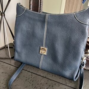 Navy Dooney crossbody purse